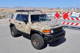 TOYOTA FJ CRUISER 2008 beige  gas JTEBU11F48K002092 photo #2