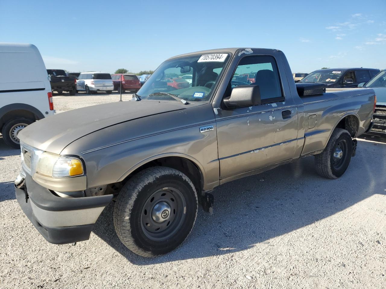 MAZDA B2300 2006 tan  gas 4F4YR12D46PM04053 photo #1