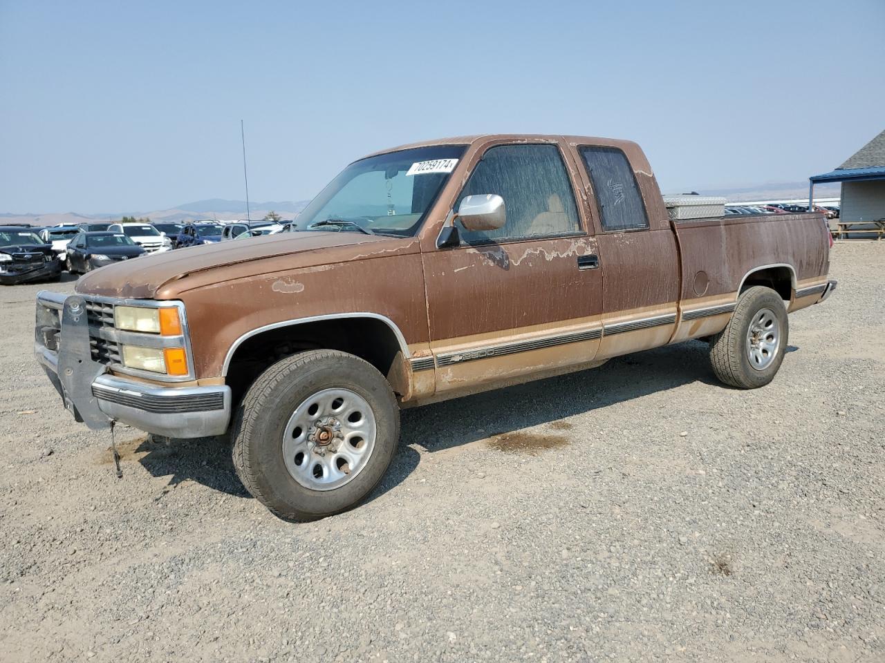 CHEVROLET GMT-400 K2 1990 brown club cab gas 2GCFK29KXL1257096 photo #1