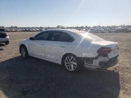 VOLKSWAGEN PASSAT SE 2018 white  gas 1VWBA7A34JC045222 photo #3