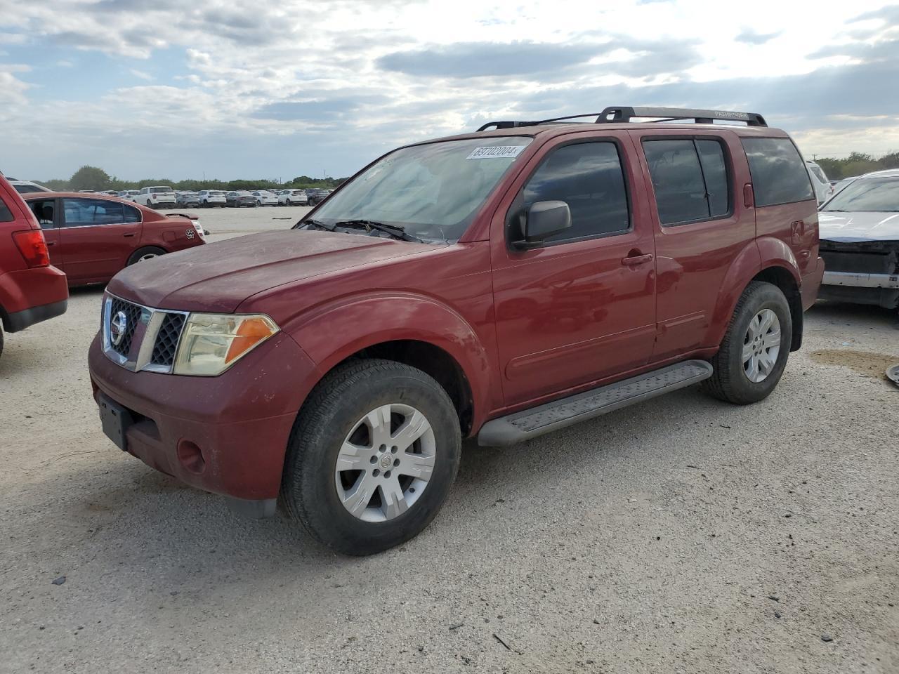 NISSAN PATHFINDER 2005 maroon 4dr spor gas 5N1AR18W05C714236 photo #1