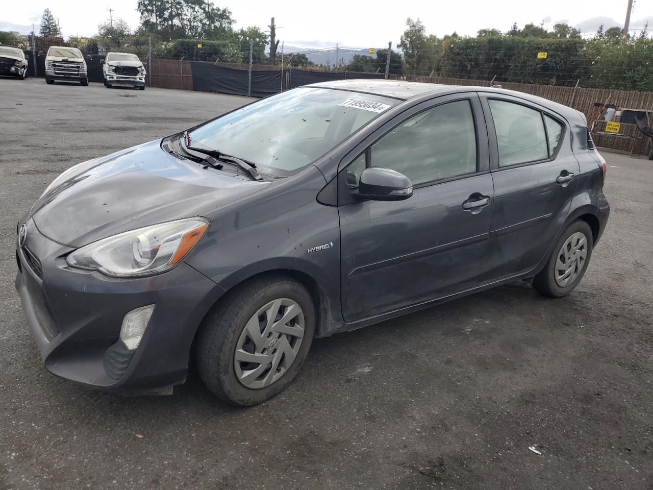 TOYOTA PRIUS C 2016 gray  hybrid engine JTDKDTB38G1123958 photo #1