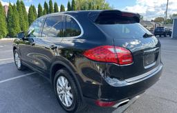 PORSCHE CAYENNE 2013 black 4dr spor gas WP1AA2A24DLA12359 photo #4