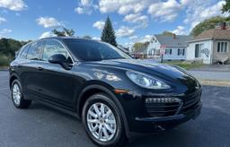 PORSCHE CAYENNE 2013 black 4dr spor gas WP1AA2A24DLA12359 photo #2