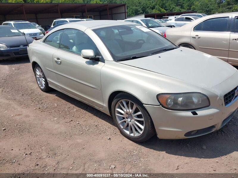 2007 VOLVO C70 T5 Brown  Gasoline YV1MC68237J026835 photo #1