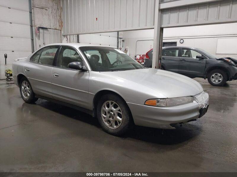 2002 OLDSMOBILE INTRIGUE GX Silver  Gasoline 1G3WH52H42F271744 photo #1