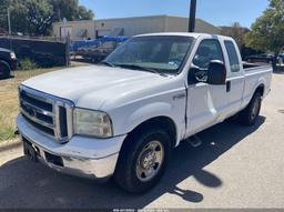 2005 FORD SUPER DUTY F-250 LARIAT/XL/XLT White  Gasoline 1FTNX20545EA39936 photo #3