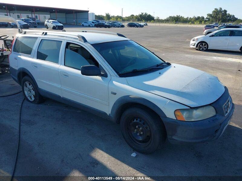 2006 VOLVO XC70 2.5T/VOLVO OCEAN RACE EDITION White  Gasoline YV4SZ592361215078 photo #1