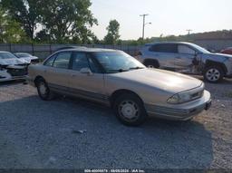 1993 OLDSMOBILE 88 ROYALE Gold  Gasoline 1G3HN53L5PH329490 photo #2