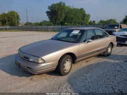 1993 OLDSMOBILE 88 ROYALE Gold  Gasoline 1G3HN53L5PH329490 photo #3