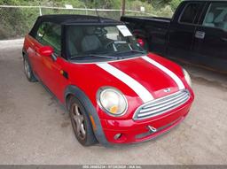 2009 MINI COOPER Red  Gasoline WMWMR33599TU95727 photo #2