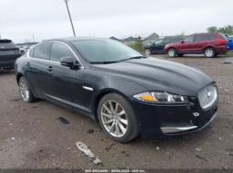 2013 JAGUAR XF Black  Gasoline SAJWA0ES8DPS65216 photo #2