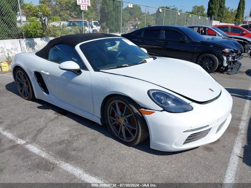 2019 PORSCHE 718 BOXSTER S White  Gasoline WP0CB2A81KS228734 photo #1