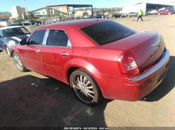 2007 CHRYSLER 300C Red  Gasoline 2C3LA63H17H785945 photo #4