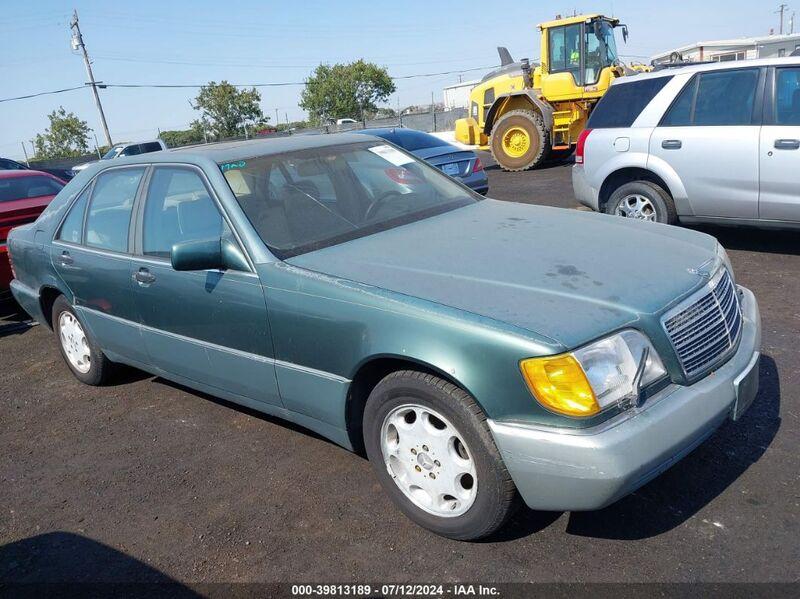 1993 MERCEDES-BENZ 300 SE Green  Gasoline WDBGA32E8PA091107 photo #1