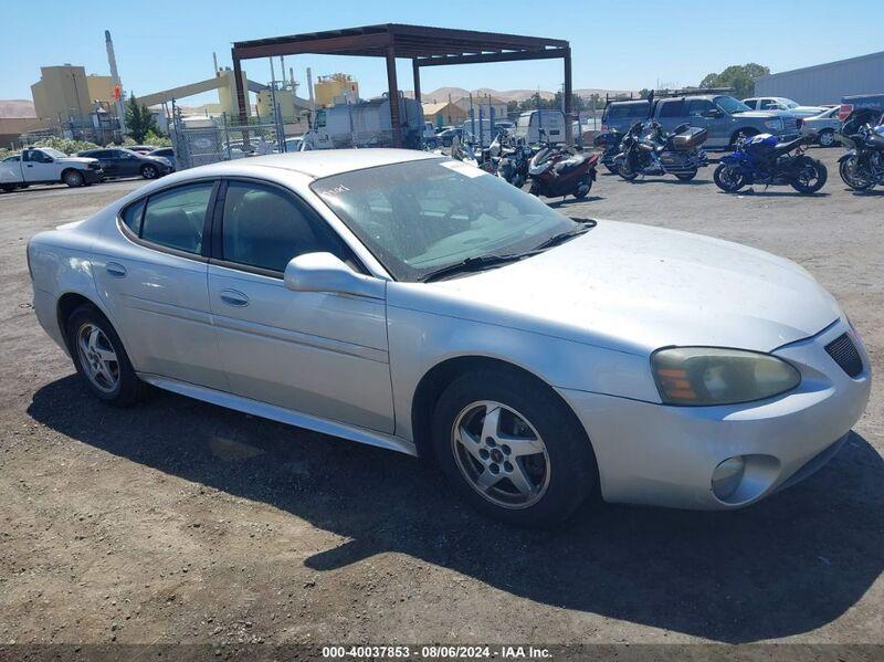 2004 PONTIAC GRAND PRIX GT2 Silver  Gasoline 2G2WS522541110153 photo #1