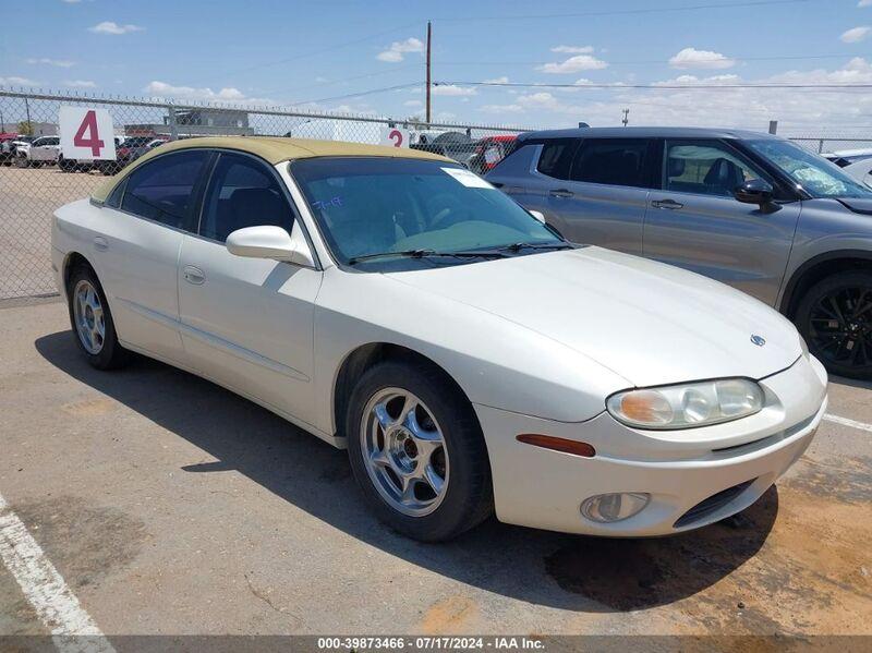 2001 OLDSMOBILE AURORA 4.0 White  Gasoline 1G3GS64C214224509 photo #1