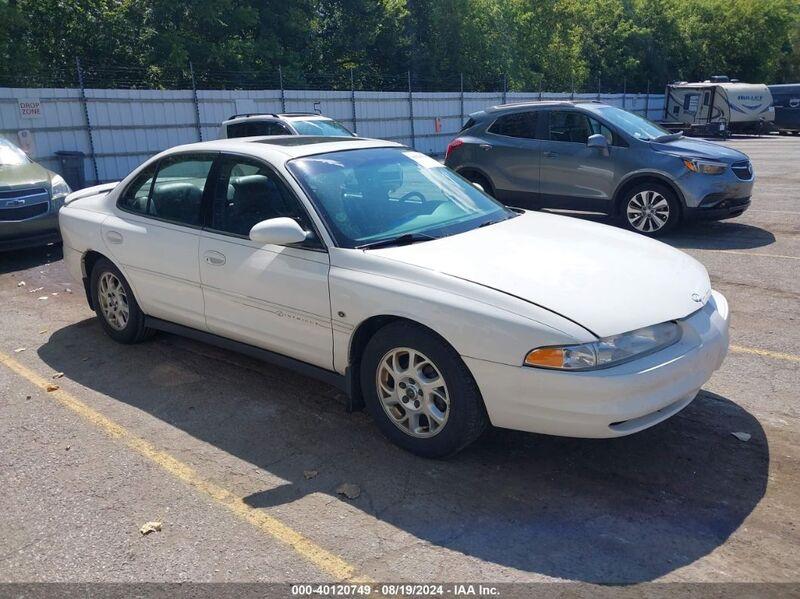 2001 OLDSMOBILE INTRIGUE GL White  Gasoline 1G3WS52H11F213896 photo #1