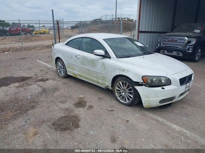 2008 VOLVO C70 T5 White  Gasoline YV1MC67238J048644 photo #1