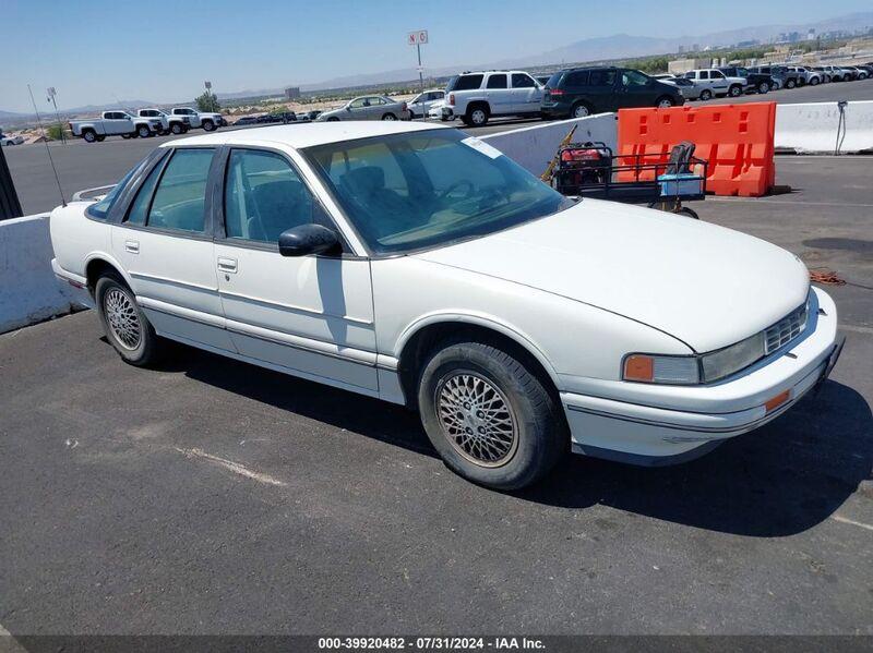 1990 OLDSMOBILE CUTLASS SUPREME White  Gasoline 1G3WH54T4LD308175 photo #1