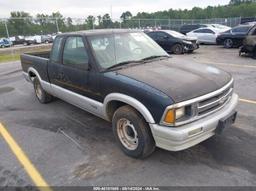 1995 CHEVROLET S TRUCK S10 Black  Gasoline 1GCCS19Z3S8104937 photo #2