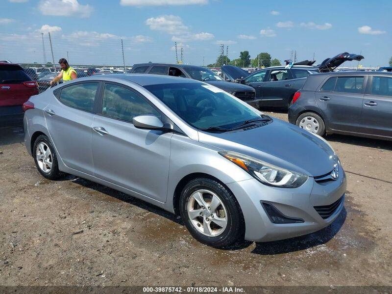 2015 HYUNDAI ELANTRA SE Silver  Gasoline 5NPDH4AE6FH578000 photo #1