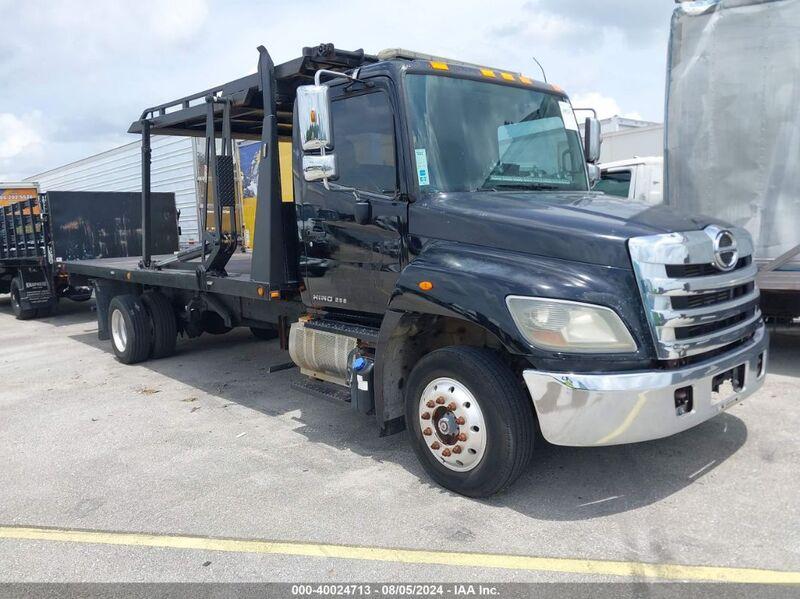 2014 HINO 258/268 Black  Diesel 5PVNJ8JP3E4S51141 photo #1