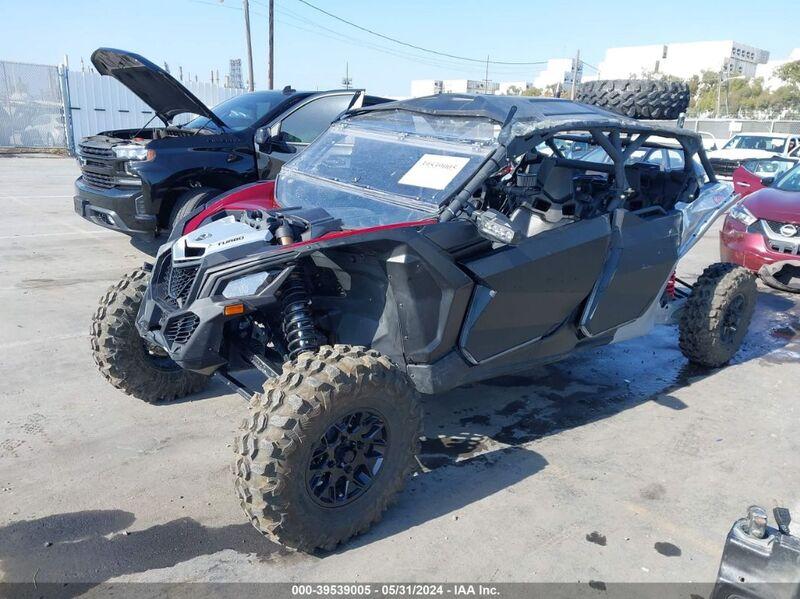 2024 CAN-AM MAVERICK X3 MAX RS TURBO Black  Gasoline 3JBVKAY22RE000259 photo #1