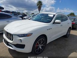 2018 MASERATI LEVANTE S GRANLUSSO White  Gasoline ZN661YUL2JX277542 photo #3