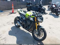 2024 TRIUMPH MOTORCYCLE STREET TRIPLE 765 MOTO2 EDITION Green  Gasoline SMTA624KXRTBL4573 photo #2