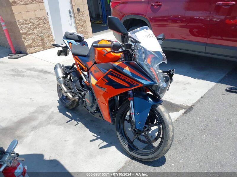 2022 KTM 390 RC Orange  Gasoline MD2JYJ403NC216650 photo #1