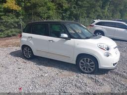 2014 FIAT 500L LOUNGE White  Gasoline ZFBCFACH6EZ004790 photo #2