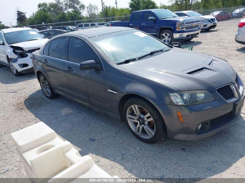 2008 PONTIAC G8 Black  Gasoline 6G2ER57718L141835 photo #1