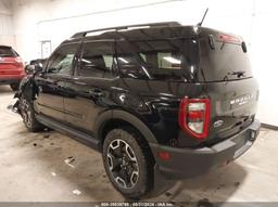 2021 FORD BRONCO SPORT OUTER BANKS Black  Gasoline 3FMCR9C62MRB14221 photo #4