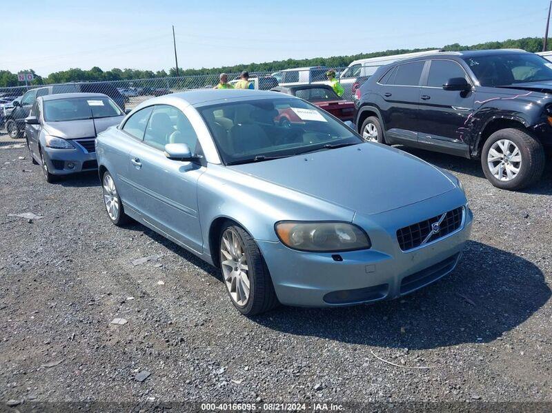 2007 VOLVO C70 T5 Blue  Gasoline YV1MC68217J018989 photo #1