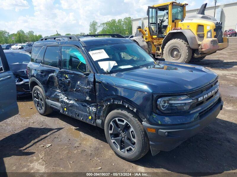 2023 FORD BRONCO SPORT OUTER BANKS Blue  Gasoline 3FMCR9C61PRD91043 photo #1