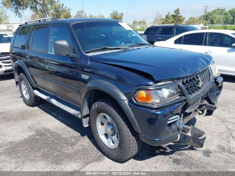 2002 MITSUBISHI MONTERO SPORT ES/LS Blue  Gasoline JA4LS21H42J059244 photo #1