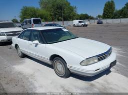 1998 OLDSMOBILE REGENCY White  Gasoline 1G3HC52K9W4834775 photo #2