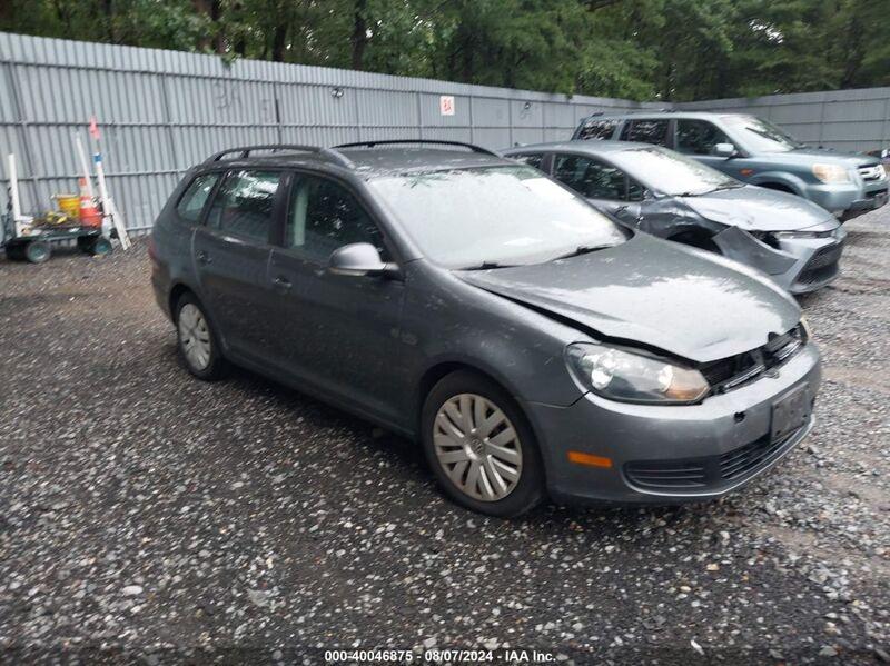 2010 VOLKSWAGEN JETTA S Gray  Gasoline 3VWKZ7AJ3AM623350 photo #1