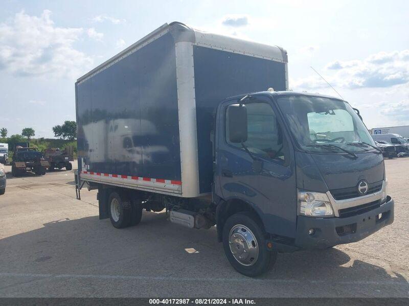 2020 HINO XJC720/XFC720 Gray  Diesel JHHRDM2H6LK009426 photo #1