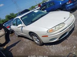 2001 OLDSMOBILE AURORA 3.5 White  Gasoline 1G3GR64H814274242 photo #2