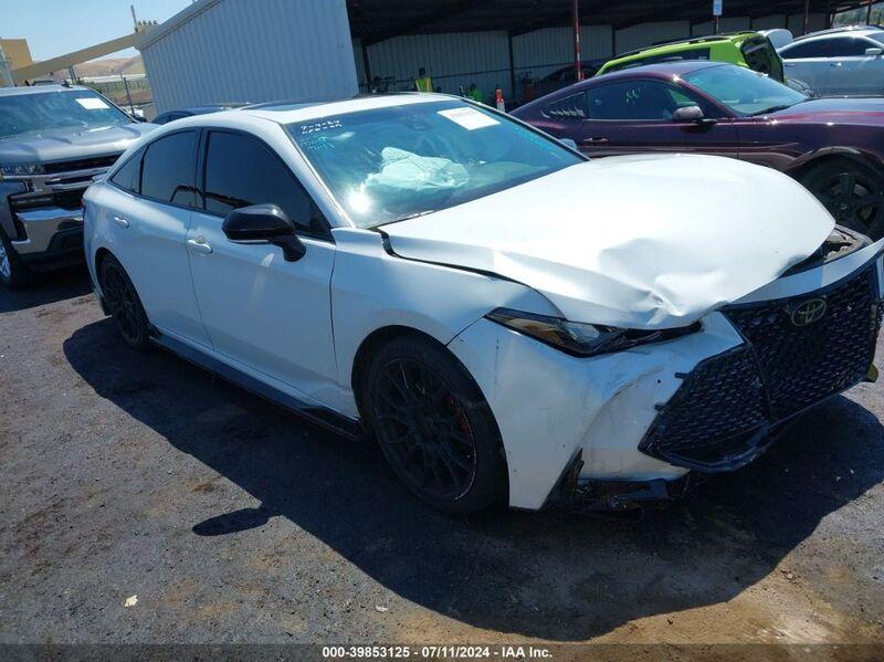 2020 TOYOTA AVALON TRD White  Gasoline 4T1FZ1FB7LU048604 photo #1