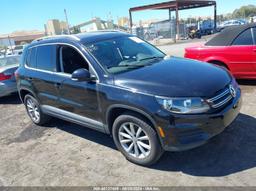 2017 VOLKSWAGEN TIGUAN 2.0T WOLFSBURG EDITION Black  Gasoline WVGRV7AX6HK007415 photo #2