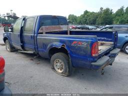 2003 FORD F-250 LARIAT/XL/XLT Blue  Gasoline 1FTNW21S23EC79832 photo #4