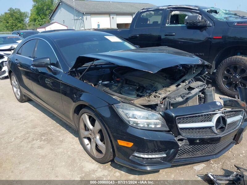 2013 MERCEDES-BENZ CLS 550 Black  Gasoline WDDLJ7DB1DA060230 photo #1