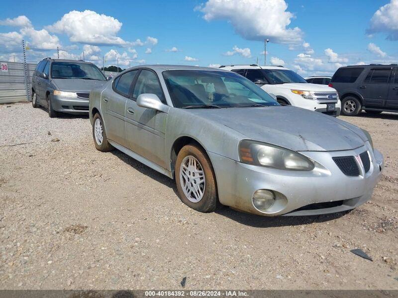 2004 PONTIAC GRAND PRIX GT1 Silver  Gasoline 2G2WP522441257257 photo #1