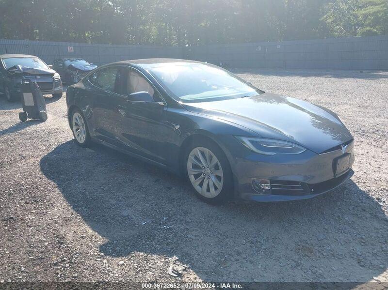 2017 TESLA MODEL S Gray  Electric 5YJSA1E28HF189340 photo #1