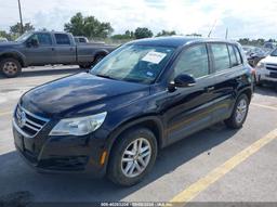 2011 VOLKSWAGEN TIGUAN S Black  Gasoline WVGAV7AX0BW549641 photo #3