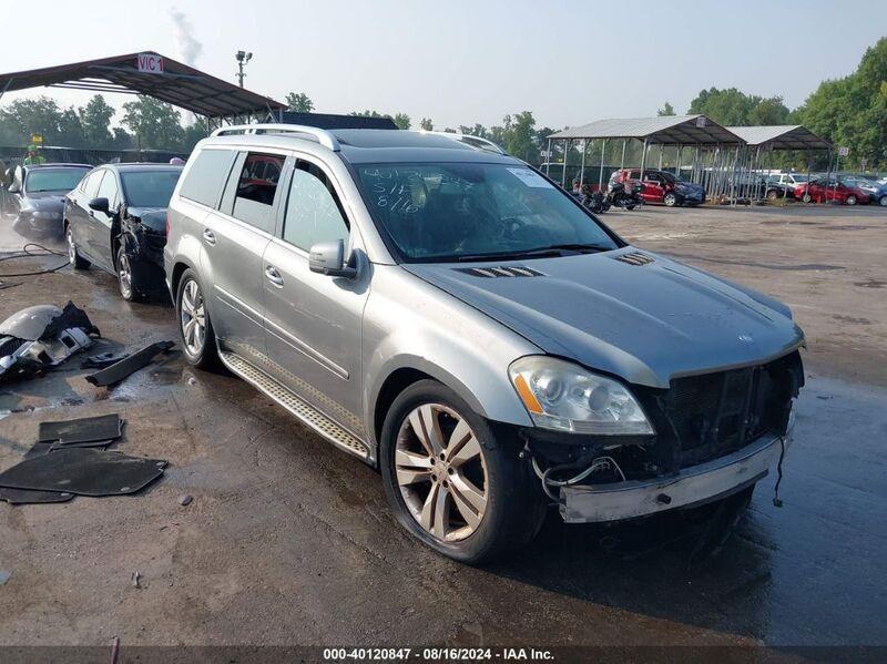 2011 MERCEDES-BENZ GL 450 4MATIC Silver  Gasoline 4JGBF7BE8BA702178 photo #1