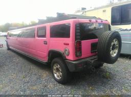 2006 HUMMER H2 SUV Pink  Gasoline 5GRGN23U66H116564 photo #4